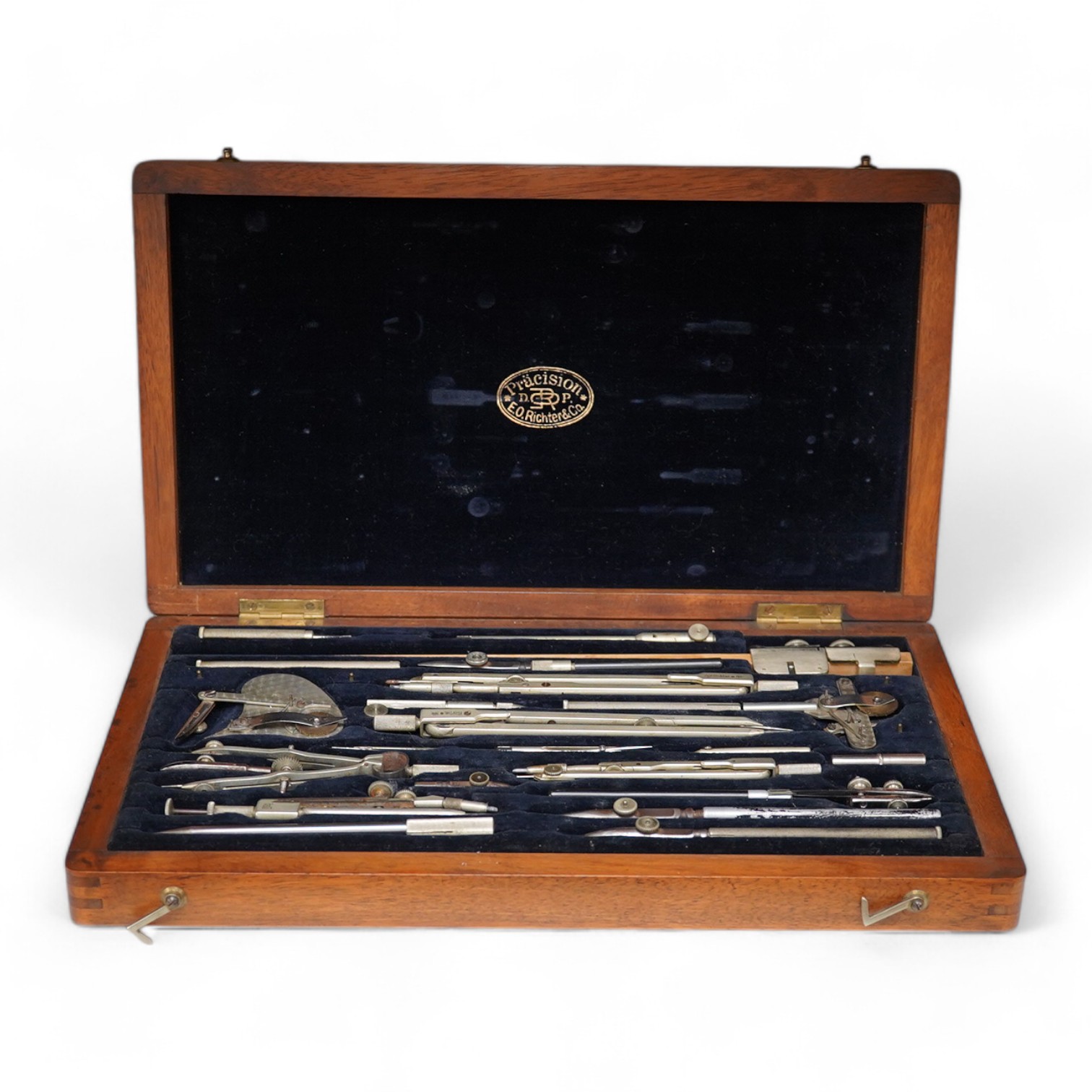 A cased ‘Präcision’ scientific drawing set by E.O. Richter & Co. Germany, 32.5.cm wide. Condition - good.